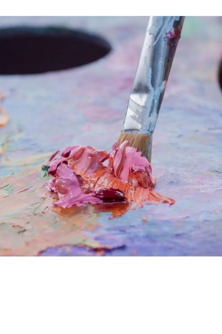 White Festive Merry Christmas Wishes Instagram Post (6)